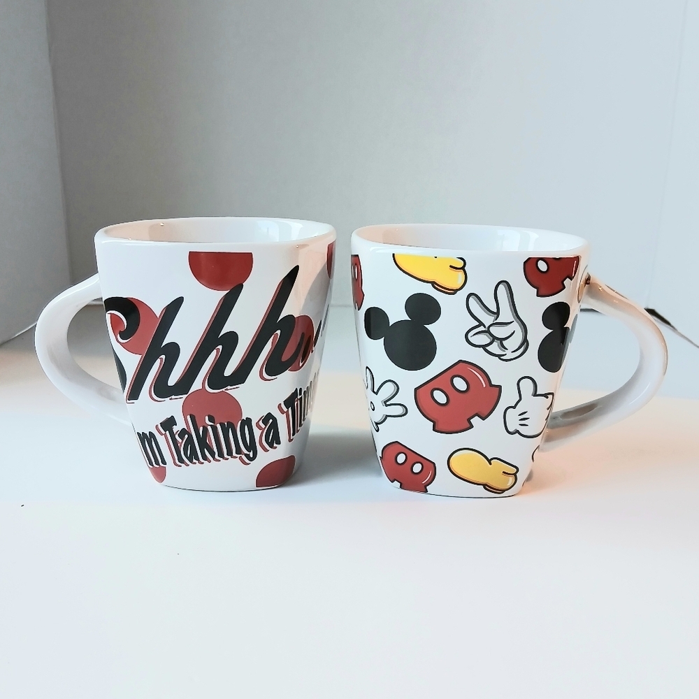 Disney 2 Coffee Mugs Mickey And Minnie Mouse